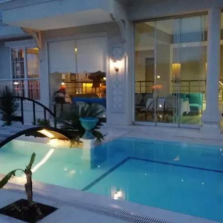 Dolunaydın Side